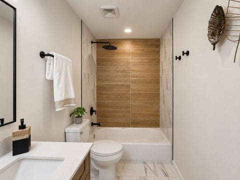 Tiny photo for 11151 Cottonwood Drive #19C, Palos Hills, IL 60465 (MLS # 12764295)
