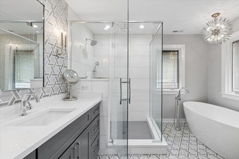 Tiny photo for 346 E South Street, Elmhurst, IL 60126 (MLS # 12576388)