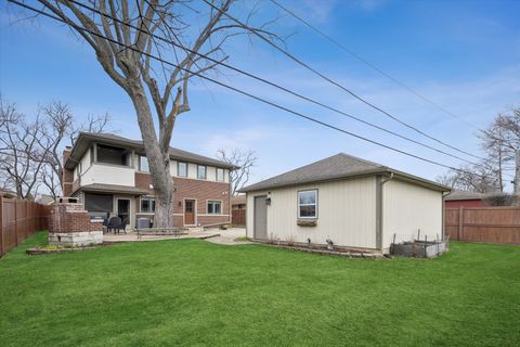 Tiny photo for 346 E South Street, Elmhurst, IL 60126 (MLS # 12576388)