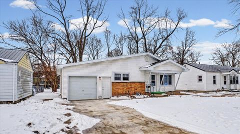 Tiny photo for 724 E Patton Street, Paxton, IL 60957 (MLS # 12548699)
