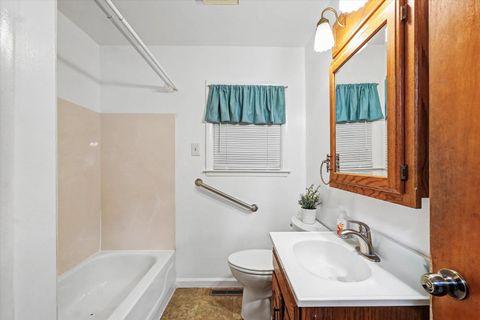 Tiny photo for 724 E Patton Street, Paxton, IL 60957 (MLS # 12548699)