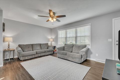 Tiny photo for 514 12th Avenue, Hampton, IL 61256 (MLS # 12618656)