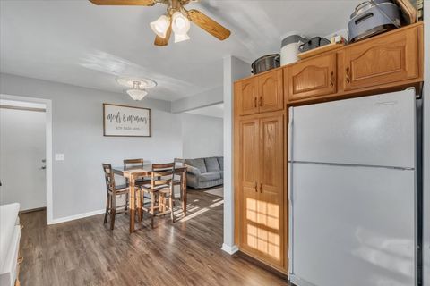 Tiny photo for 514 12th Avenue, Hampton, IL 61256 (MLS # 12618656)