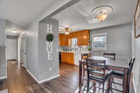 Tiny photo for 514 12th Avenue, Hampton, IL 61256 (MLS # 12618656)