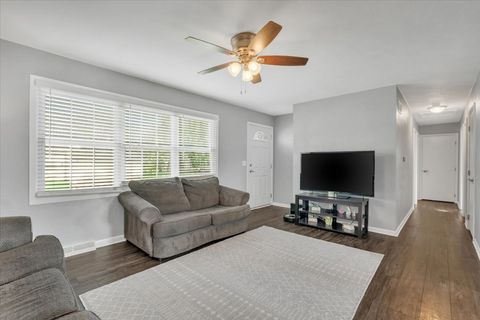 Tiny photo for 514 12th Avenue, Hampton, IL 61256 (MLS # 12618656)