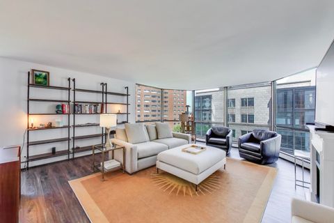 Tiny photo for 1310 N Ritchie Court #9D, Chicago, IL 60610 (MLS # 12375243)