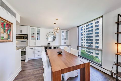 Tiny photo for 1310 N Ritchie Court #9D, Chicago, IL 60610 (MLS # 12375243)