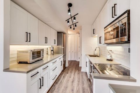 Tiny photo for 1310 N Ritchie Court #9D, Chicago, IL 60610 (MLS # 12375243)