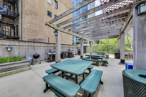 Tiny photo for 1310 N Ritchie Court #9D, Chicago, IL 60610 (MLS # 12375243)