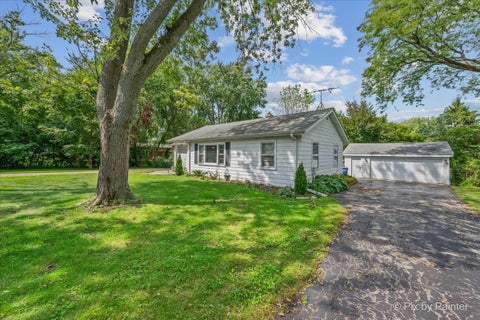 Tiny photo for 812 Hitchcock Avenue, Lisle, IL 60532 (MLS # 12745056)