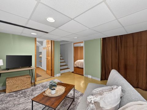 Tiny photo for 4214 Prairie Avenue, Brookfield, IL 60513 (MLS # 12542865)