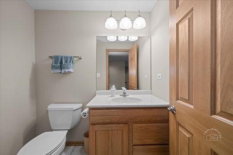 Tiny photo for 1404 Chelsea Lane, Naperville, IL 60565 (MLS # 12499806)