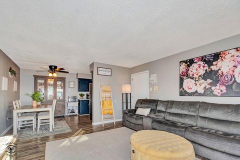 Tiny photo for 9865 Cordoba Court #3A, Orland Park, IL 60462 (MLS # 12589012)