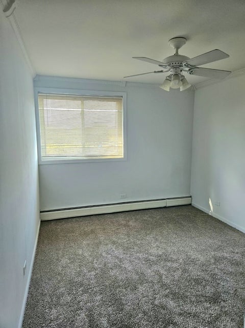 Tiny photo for 5011 VALLEY Lane #507, Streamwood, IL 60107 (MLS # 12792654)