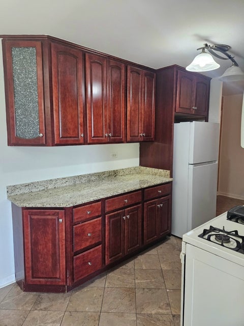 Tiny photo for 5011 VALLEY Lane #507, Streamwood, IL 60107 (MLS # 12792654)