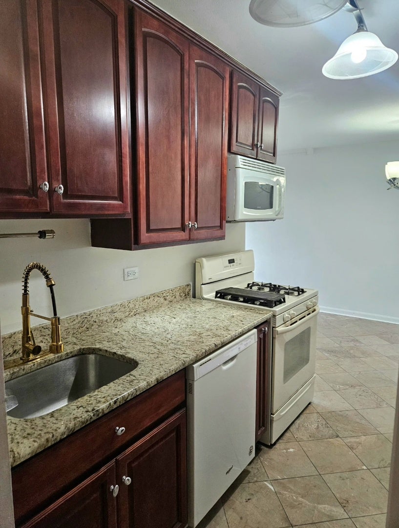 5011 VALLEY Lane 507
