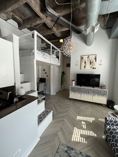 Tiny photo for 3150 N Sheffield Avenue #612, Chicago, IL 60657 (MLS # 12472318)