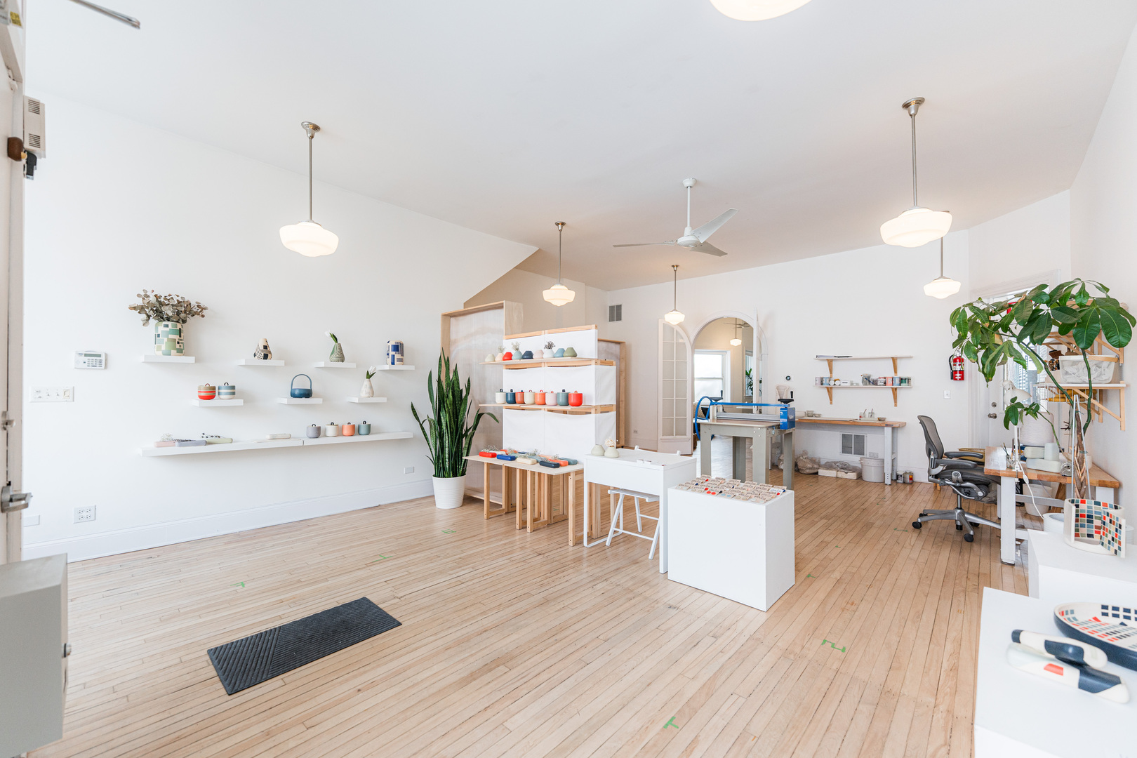 3279 W Armitage Avenue