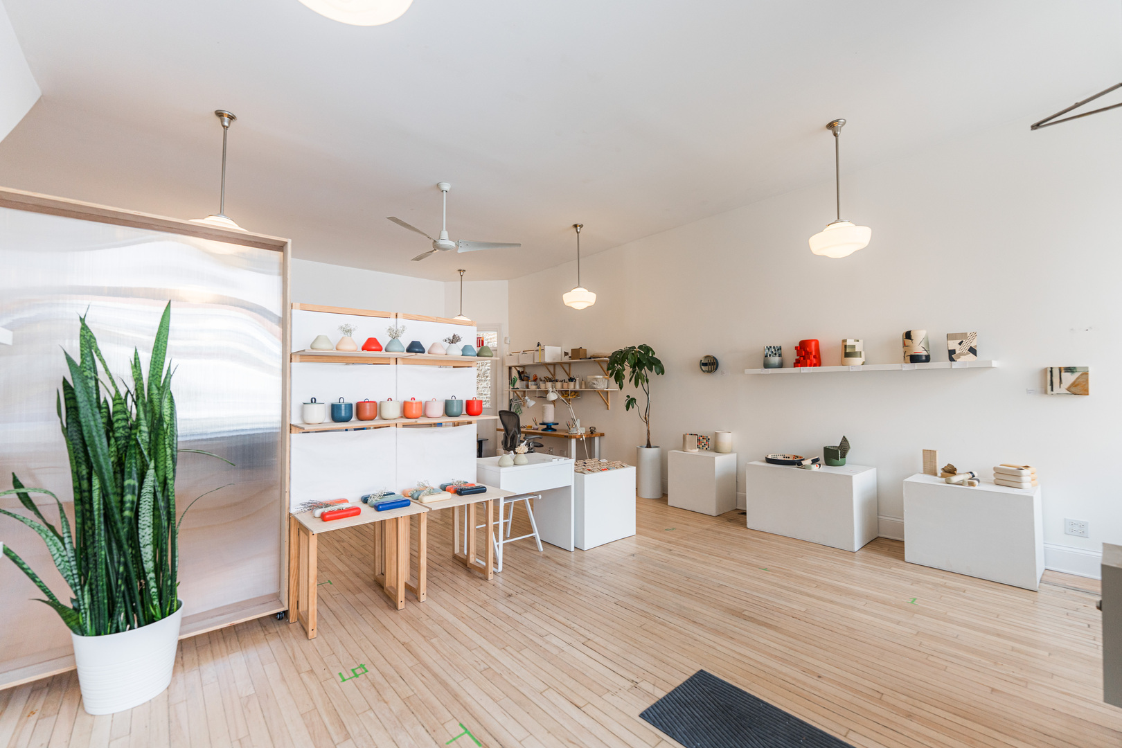 3279 W Armitage Avenue