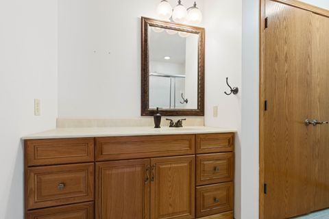 Tiny photo for 6212 Auburn Street, Rockford, IL 61101 (MLS # 12539023)