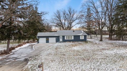 Tiny photo for 6212 Auburn Street, Rockford, IL 61101 (MLS # 12539023)