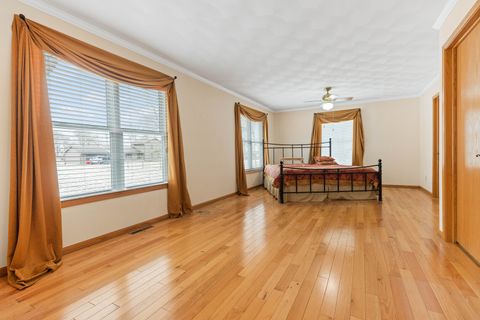 Tiny photo for 6212 Auburn Street, Rockford, IL 61101 (MLS # 12539023)