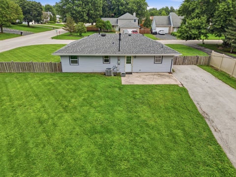 Tiny photo for 16306 S Ellna Court, Plainfield, IL 60586 (MLS # 12759106)