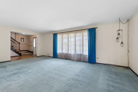 Tiny photo for 11852 Oregon Trail, Orland Park, IL 60467 (MLS # 12683493)