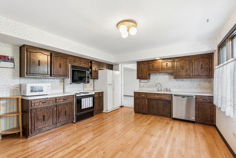 Tiny photo for 11852 Oregon Trail, Orland Park, IL 60467 (MLS # 12683493)