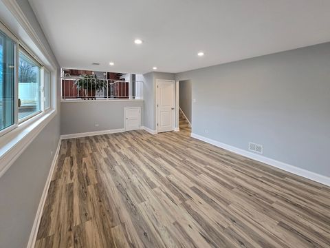 Tiny photo for 8842 Briarwood Lane, Orland Park, IL 60462 (MLS # 12590062)