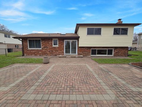 Tiny photo for 8842 Briarwood Lane, Orland Park, IL 60462 (MLS # 12590062)