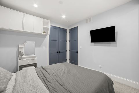 Tiny photo for 2254 W Roscoe Street #1, Chicago, IL 60618 (MLS # 12686275)