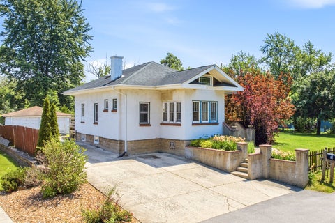 Photo of 5505 Fairhaven Court, Downers Grove, IL 60515 (MLS # 12657069)