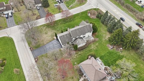Tiny photo for 24 Burning Bush Trail, Crystal Lake, IL 60012 (MLS # 12544926)