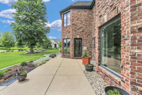 Tiny photo for 1801 Cobblefield Court, Champaign, IL 61822 (MLS # 12286442)