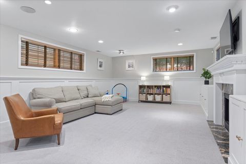 Tiny photo for 2911 N RACINE Avenue, Chicago, IL 60657 (MLS # 12672272)