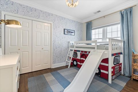 Tiny photo for 2911 N RACINE Avenue, Chicago, IL 60657 (MLS # 12672272)