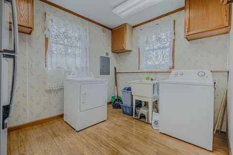 Tiny photo for 2 Davison Street, Joliet, IL 60433 (MLS # 12617473)