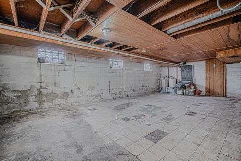 Tiny photo for 2 Davison Street, Joliet, IL 60433 (MLS # 12617473)