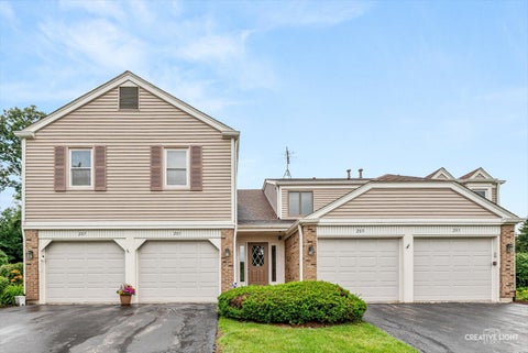 Tiny photo for 205 Millington Way #205, St. Charles, IL 60174 (MLS # 12661268)