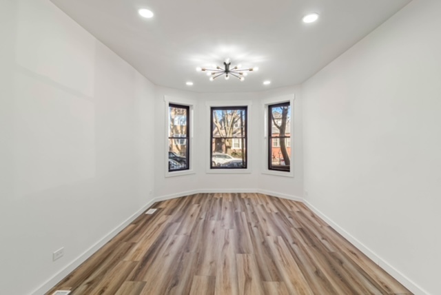 1018 N Harding Avenue