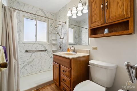 Tiny photo for 2302 Fulle Street, Rolling Meadows, IL 60008 (MLS # 12537919)