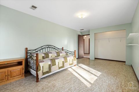 Tiny photo for 2302 Fulle Street, Rolling Meadows, IL 60008 (MLS # 12537919)