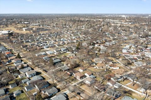 Tiny photo for 2302 Fulle Street, Rolling Meadows, IL 60008 (MLS # 12537919)