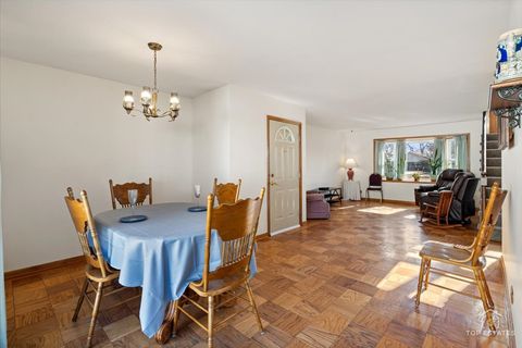 Tiny photo for 2302 Fulle Street, Rolling Meadows, IL 60008 (MLS # 12537919)