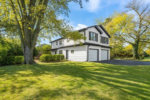 Tiny photo for 1553 Hawthorne Lane, Glenview, IL 60025 (MLS # 12515944)