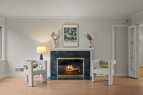 Tiny photo for 1553 Hawthorne Lane, Glenview, IL 60025 (MLS # 12515944)