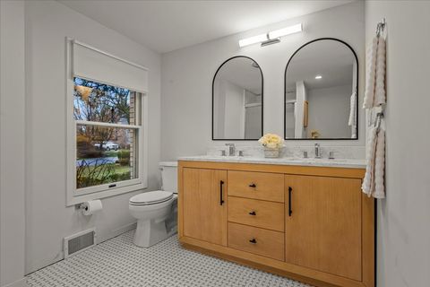 Tiny photo for 1553 Hawthorne Lane, Glenview, IL 60025 (MLS # 12515944)