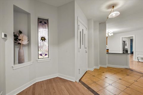 Tiny photo for 1553 Hawthorne Lane, Glenview, IL 60025 (MLS # 12515944)