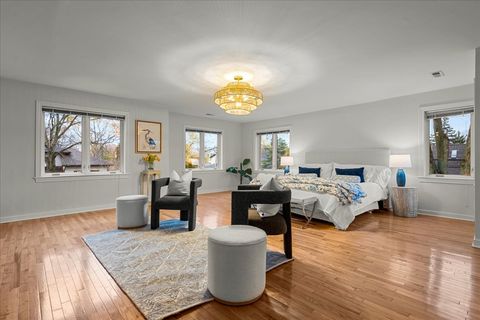 Tiny photo for 1553 Hawthorne Lane, Glenview, IL 60025 (MLS # 12515944)